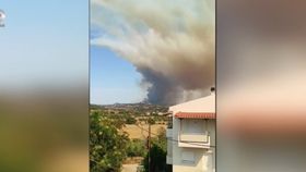 Luptă cu flăcările din Alexandroupolis continuă! Salvatorii au evacuat mai multe sate